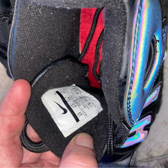 Nike Air More Uptempo Black and Iridescent - Picture 4 of 5